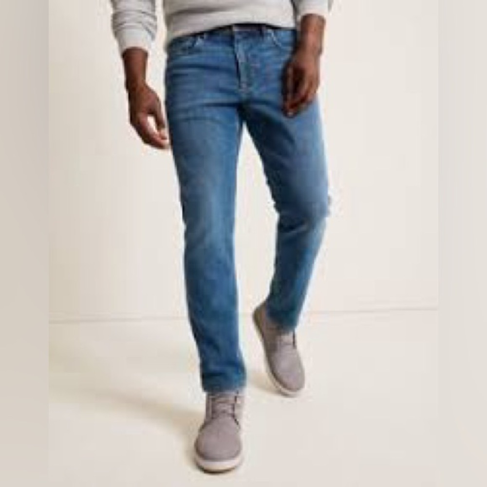 TOMMY BAHAMA Barbados Vintage Slim Jeans - 34 X 30